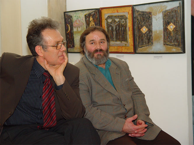 The director of the National Museum of Moldova Tudor Zbarnea and the sculptor Dumitru Verdianu / Chisinau, Moldova, 2005
